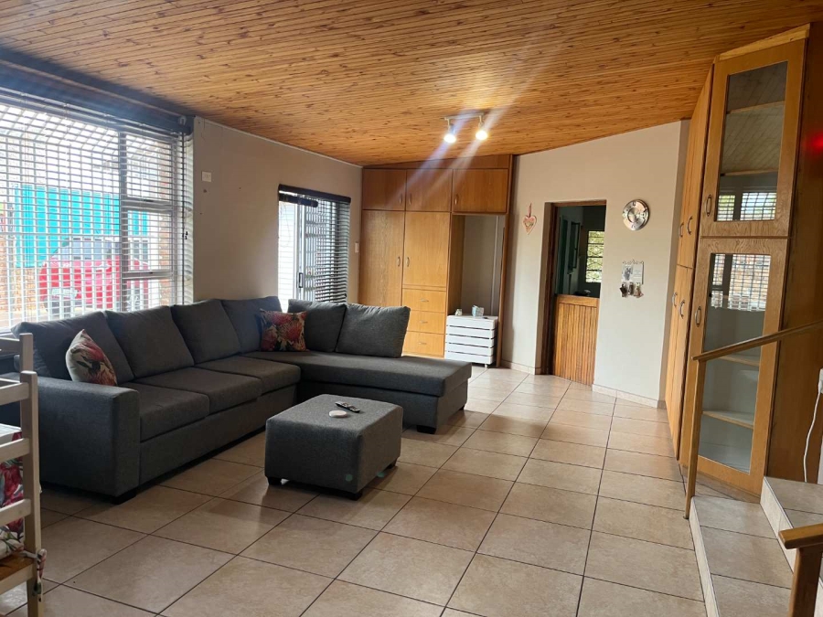 3 Bedroom Property for Sale in Flora Park Northern Cape